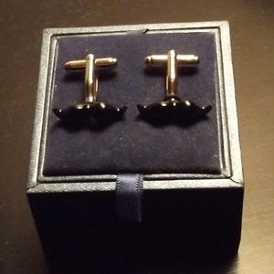 Jan Leslie Mens Enamel Mustache Cufflinks